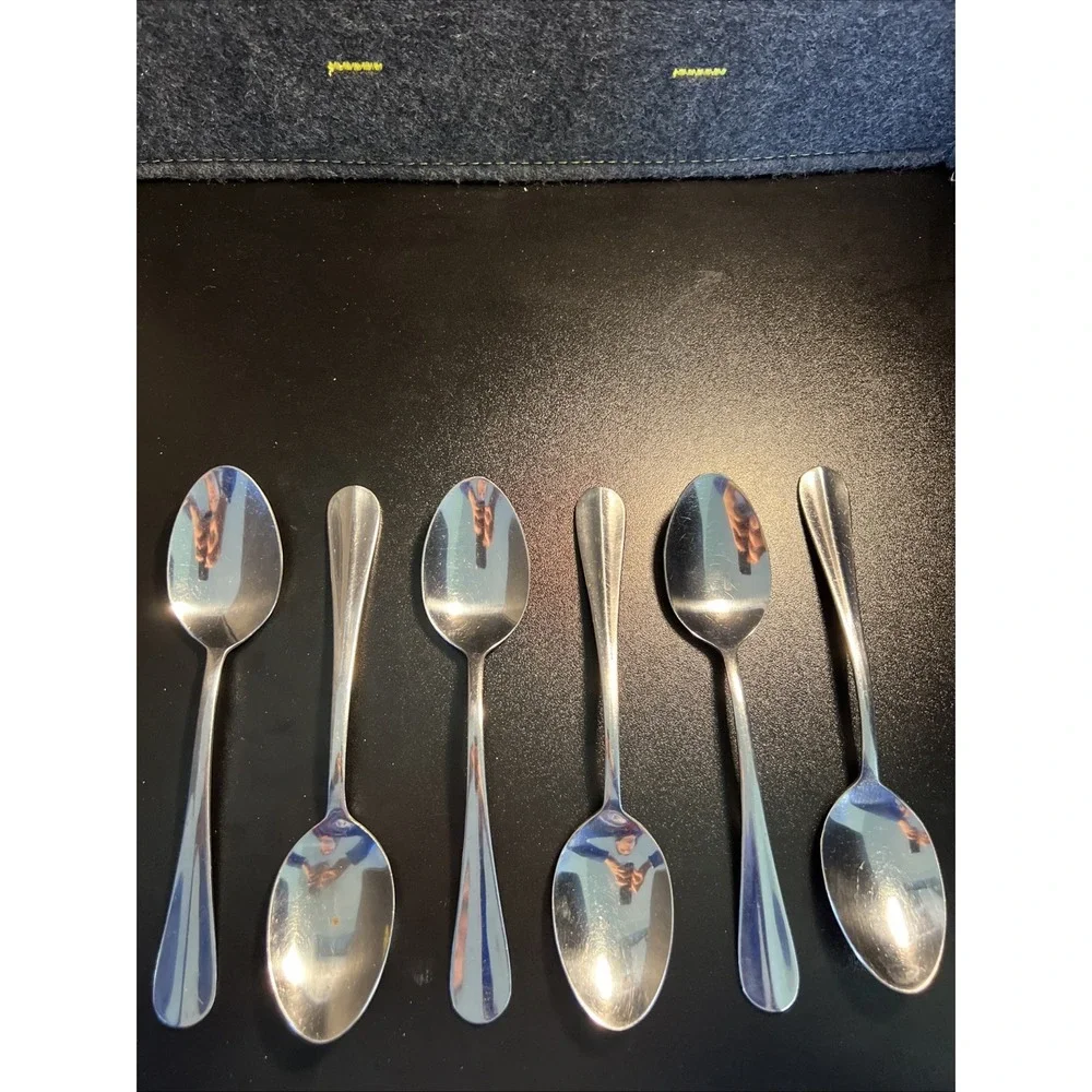 Lot of 6 INTERNATIONAL‎ STAINLESS CHINA Soup/Table Spoons